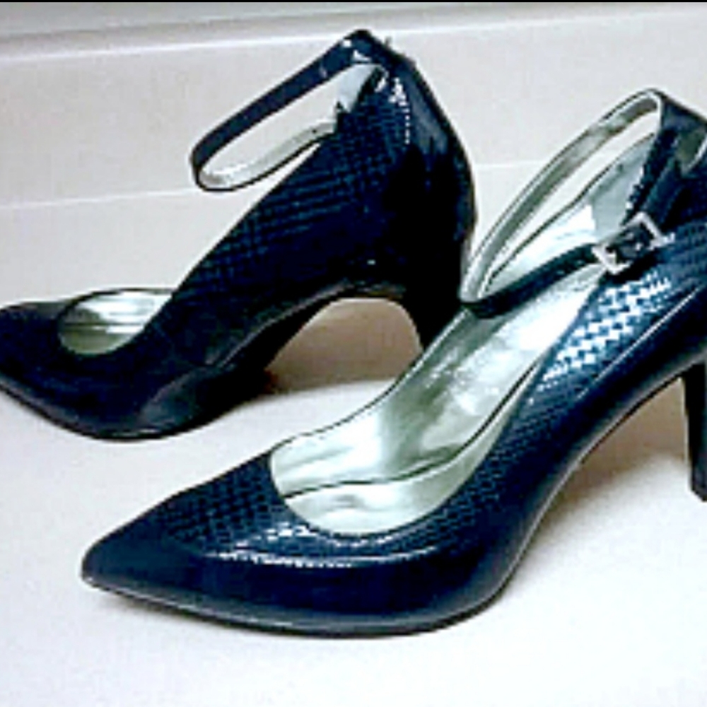 Alfani "Ainslee" Ankle Strap Heels Sz 8.5M